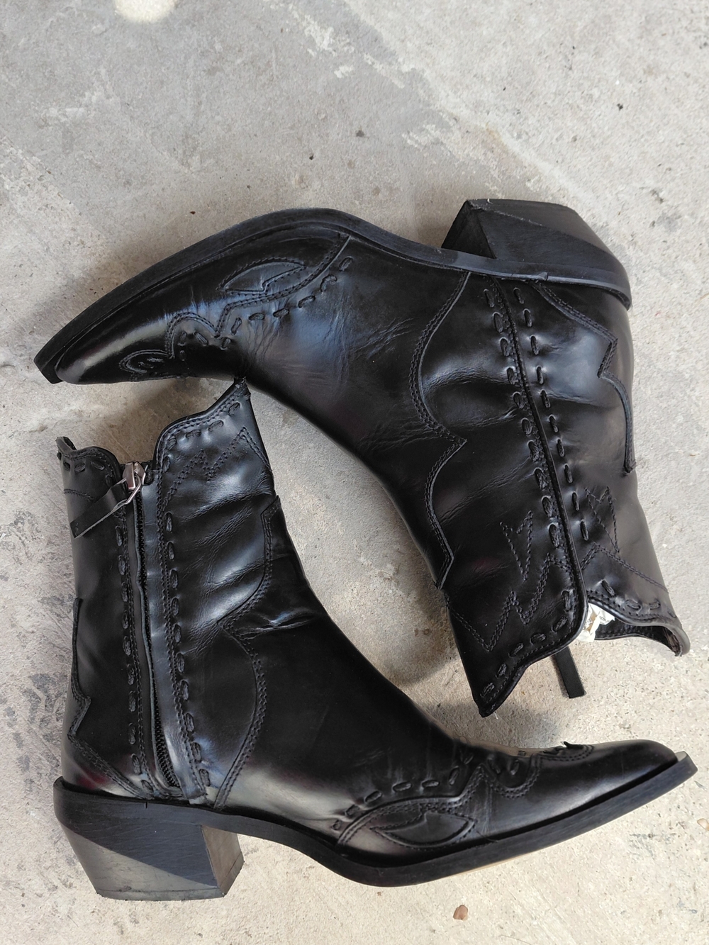 Zara Black Leather Western-Style Ankle Booties